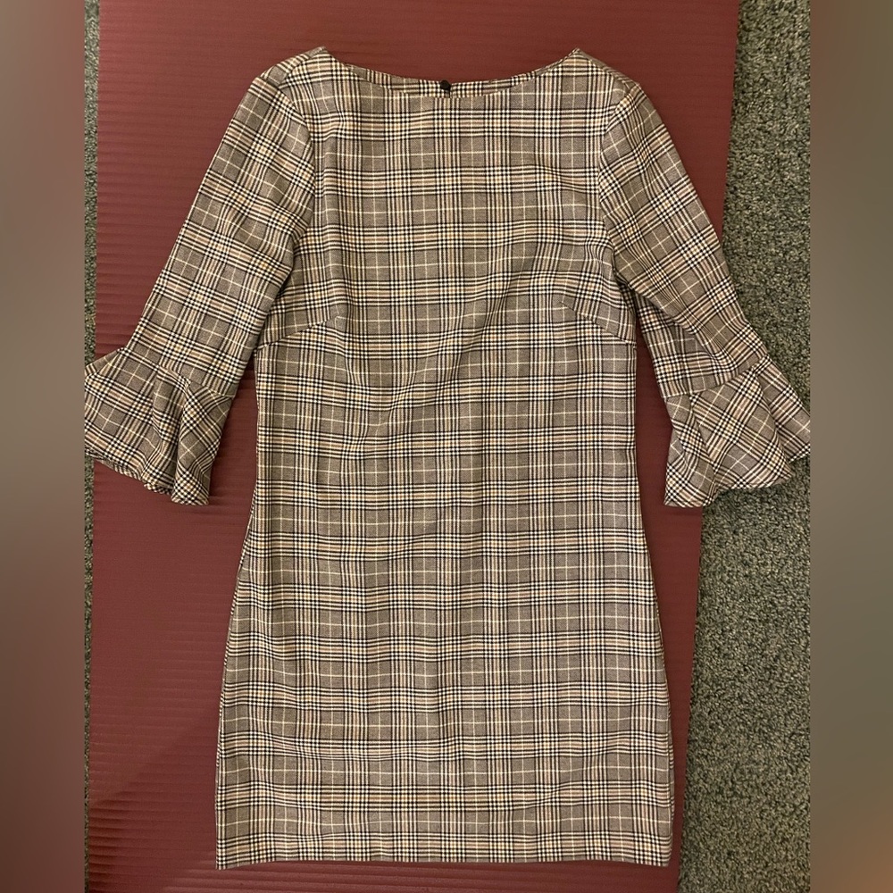 H&M Classic checked dress size 4